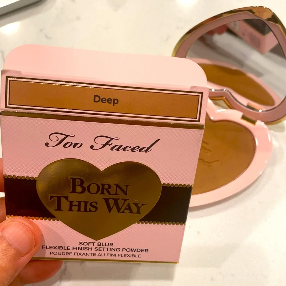 Too Faced Born This Way Soft Blur Flexible Finish Setting Powder Oil Control🧡🧡🧡